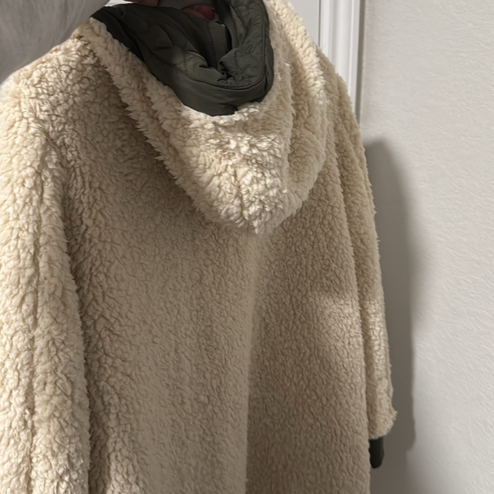Reversible Coat - Picture 4 of 4